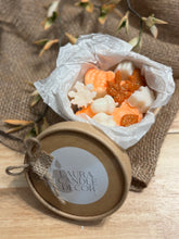 Lade das Bild in den Galerie-Viewer, Glitter Pumpkin Fall Wax melts
