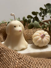Lade das Bild in den Galerie-Viewer, Dog ghost
