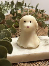 Lade das Bild in den Galerie-Viewer, Dog ghost
