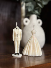 Lade das Bild in den Galerie-Viewer, Bride &amp; Groom
