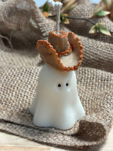 Lade das Bild in den Galerie-Viewer, Cowboy Ghost
