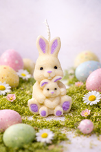 Lade das Bild in den Galerie-Viewer, Rabbit Love
