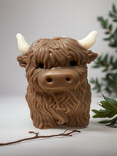 Lade das Bild in den Galerie-Viewer, Highland Cow Big
