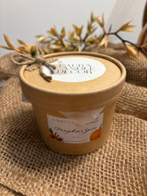 Lade das Bild in den Galerie-Viewer, Green Golden Fall Wax melts

